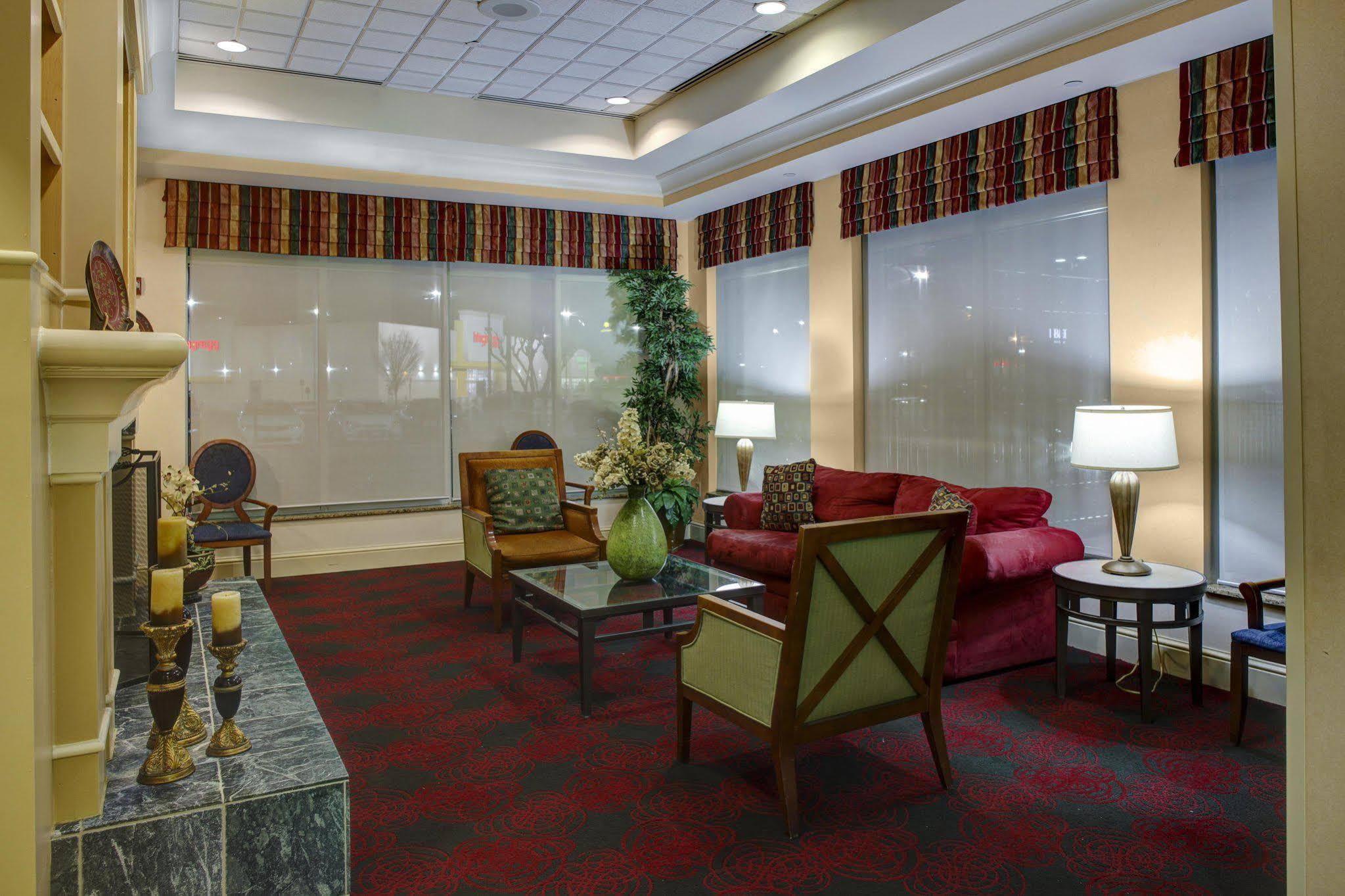 Hilton Garden Inn Richmond South/Southpark Colonial Heights Ngoại thất bức ảnh