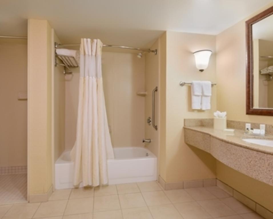 Hilton Garden Inn Richmond South/Southpark Colonial Heights Ngoại thất bức ảnh