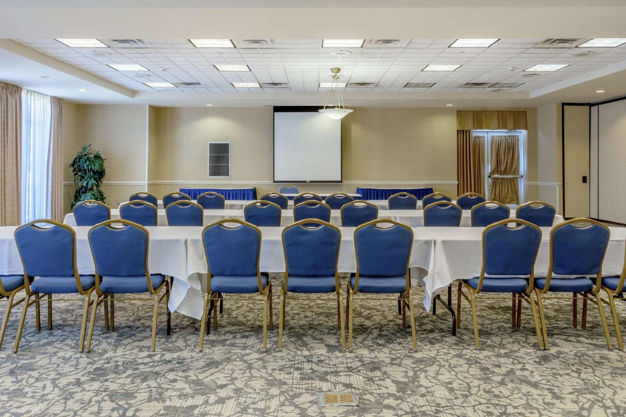 Hilton Garden Inn Richmond South/Southpark Colonial Heights Ngoại thất bức ảnh