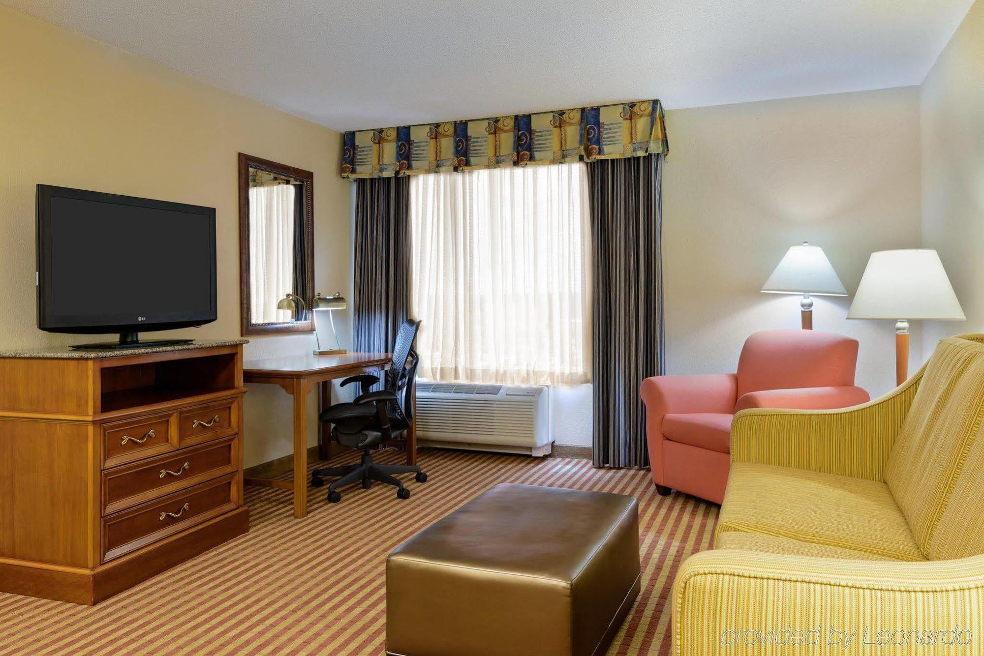 Hilton Garden Inn Richmond South/Southpark Colonial Heights Ngoại thất bức ảnh